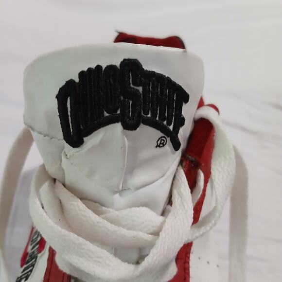 The Ohio State Men's 9 White Leather Red Contrast Low Ankle Sneaker AMAZING Sole - Picture 2 of 16